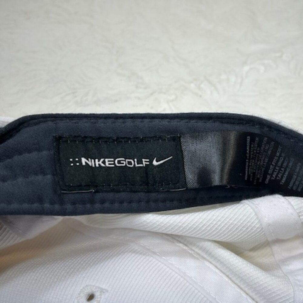 Nike Golf Cap Hat White Black Swoosh Emblem Adjustable Lightweight - Picture 9 of 11